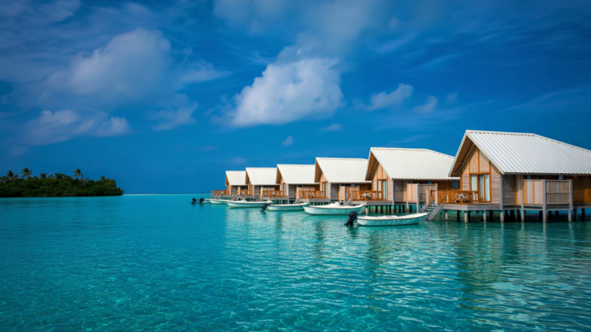 Find Beach Accommodation on a Budget